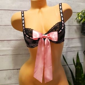 Victoria's Secret Sexy Little Things Black Lace Bra M